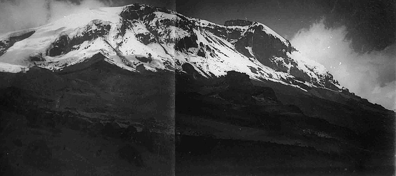 1906 - West-Bresche am Kibo mit Großem und Kleinem Penck Gletscher