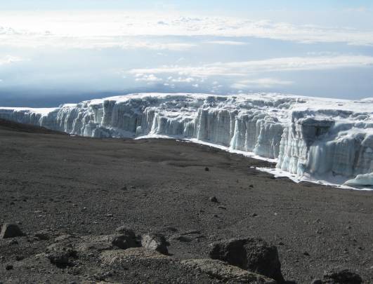 Der Kersten Gletscher am Uhuru Peak