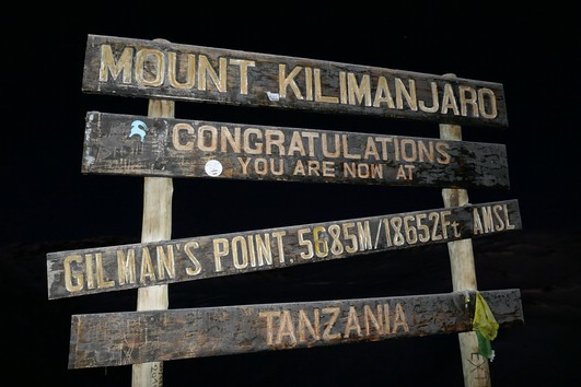 Endlich am Kraterrand angekommen