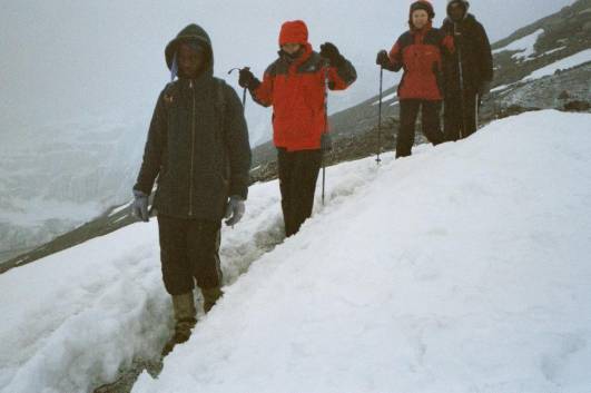 Im Schnee zum Gipfel