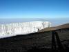<small><b>Bilder von der Marangu Route aus dem Kilimanjaro-Gipfelbuch-Eintrag-Nr.: 108</b><br>Eintrag-Titel : Ein unvergessliches Erlebnis von S.Wöcker und S.Mühlbacher vom 2005-02-13 15:41:00<br><b>Bild-Beschreibung : Gipfelgletscher des Mt.Kilimanjaro</b></small>