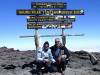 <small><b>Bilder von der Marangu Route aus dem Kilimanjaro-Gipfelbuch-Eintrag-Nr.: 105</b><br>Eintrag-Titel : Traumerfüllung von Ruedi + Alice Frei vom 2005-01-08 08:57:00<br><b>Bild-Beschreibung : Ruedi und Alice Frei am 02.10.2004 am Uhuru Peak.</b></small>