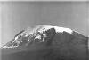 <small><b>Bilder von der Historische Aufstiege aus dem Kilimanjaro-Gipfelbuch-Eintrag-Nr.: 403</b><br>Eintrag-Titel : Kilimandscharo Erstbesteigung 1889 von Dr. Hans Meyer vom 2020-05-02 14:54:04<br><b>Bild-Beschreibung : 1889 - Der Kibo von Modschi aus</b></small>