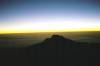 <small><b>Bilder von der Marangu Route aus dem Kilimanjaro-Gipfelbuch-Eintrag-Nr.: 47</b><br>Eintrag-Titel : Unvergessliches Erlebnis von Torsten Nowotny vom 2003-03-17 16:46:00<br><b>Bild-Beschreibung : Sonnenaufgang am Gillmans Point</b></small>