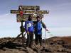 <small><b>Bilder von der Marangu Route aus dem Kilimanjaro-Gipfelbuch-Eintrag-Nr.: 117</b><br>Eintrag-Titel : Zwischen Himmel und Hölle von Frank Truemper vom 2005-02-28 08:47:00<br><b>Bild-Beschreibung : Frank und Flo am 13.02.2005 am Uhuru Peak.</b></small>
