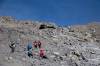 <small><b>Bilder von der Machame Route aus dem Kilimanjaro-Gipfelbuch-Eintrag-Nr.: 386</b><br>Eintrag-Titel : Machame Route in 9 Tagen, eine gute Variante von Rüdiger Achtenberg vom 2017-03-15 21:45:20<br><b>Bild-Beschreibung : 45 Aufstieg kurz vor Stella Point</b></small>