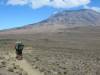 <small><b>Bilder von der Kikeleva Route aus dem Kilimanjaro-Gipfelbuch-Eintrag-Nr.: 301</b><br>Eintrag-Titel : Uhuru Peak August 2013 von Volker Gusek vom 2013-09-14 20:51:19<br><b>Bild-Beschreibung : 130829 Kibo-Sattel</b></small>