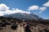 <small><b>Bilder von der Lemosho Route aus dem Kilimanjaro-Gipfelbuch-Eintrag-Nr.: 318</b><br>Eintrag-Titel : Lemosho Route mit Crater Camp von Rüdiger Achtenberg vom 2013-11-20 12:41:37<br><b>Bild-Beschreibung : Weg zum Lavatower</b></small>