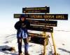 <small><b>Bilder von der Machame Route aus dem Kilimanjaro-Gipfelbuch-Eintrag-Nr.: 20</b><br>Eintrag-Titel : Der Weg ist das Ziel ! von Andrea Faland vom 2001-08-19 05:50:00<br><b>Bild-Beschreibung : Uhuru Peak am 31.01.2001</b></small>