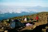 <small><b>Bilder von der Machame Route aus dem Kilimanjaro-Gipfelbuch-Eintrag-Nr.: 74</b><br>Eintrag-Titel : WIR HABEN ES GESCHAFFT ! von Britt Pallesch vom 2004-02-29 15:59:00<br><b>Bild-Beschreibung : Im Karanga Camp</b></small>