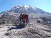 <small><b>Bilder von der Machame Route aus dem Kilimanjaro-Gipfelbuch-Eintrag-Nr.: 377</b><br>Eintrag-Titel : Flitterwochen am Kilimanjaro von Nikolina Grafl vom 2016-09-30 10:08:35<br><b>Bild-Beschreibung : So nah so fern...</b></small>