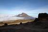 <small><b>Bilder von der Lemosho Route aus dem Kilimanjaro-Gipfelbuch-Eintrag-Nr.: 340</b><br>Eintrag-Titel : 6. Aufstieg (2014) - Den Kibo umrundet ! von Rüdiger Achtenberg vom 2014-07-26 14:41:39<br><b>Bild-Beschreibung : Blick School Hut zum Mawenzi</b></small>