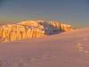 <small><b>Bilder von der Machame Route aus dem Kilimanjaro-Gipfelbuch-Eintrag-Nr.: 176</b><br>Eintrag-Titel : Aufstieg im Januar 2007 von Rolf Leimbach vom 2007-01-28 05:55:00<br><b>Bild-Beschreibung : Kersten Gletscher in der Morgensonne</b></small>