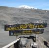<small><b>Bilder von der Marangu Route aus dem Kilimanjaro-Gipfelbuch-Eintrag-Nr.: 354</b><br>Eintrag-Titel : -Kilimanjaro- Uhuru Peak am 01.01.2011 von Dirk Sinkwitz vom 2015-02-04 21:20:07<br><b>Bild-Beschreibung : Gillmans Point mit Stufengletscher</b></small>