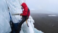 2012 Alexander Zapf Bohrung in Gletscherwand.jpg